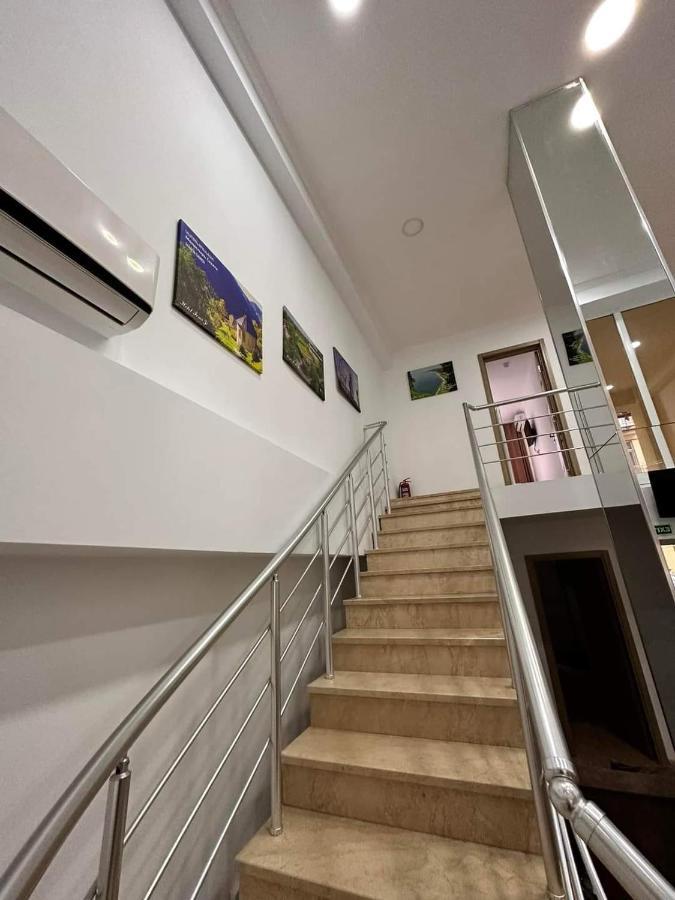 Femi Ji Otel Batum Dış mekan fotoğraf