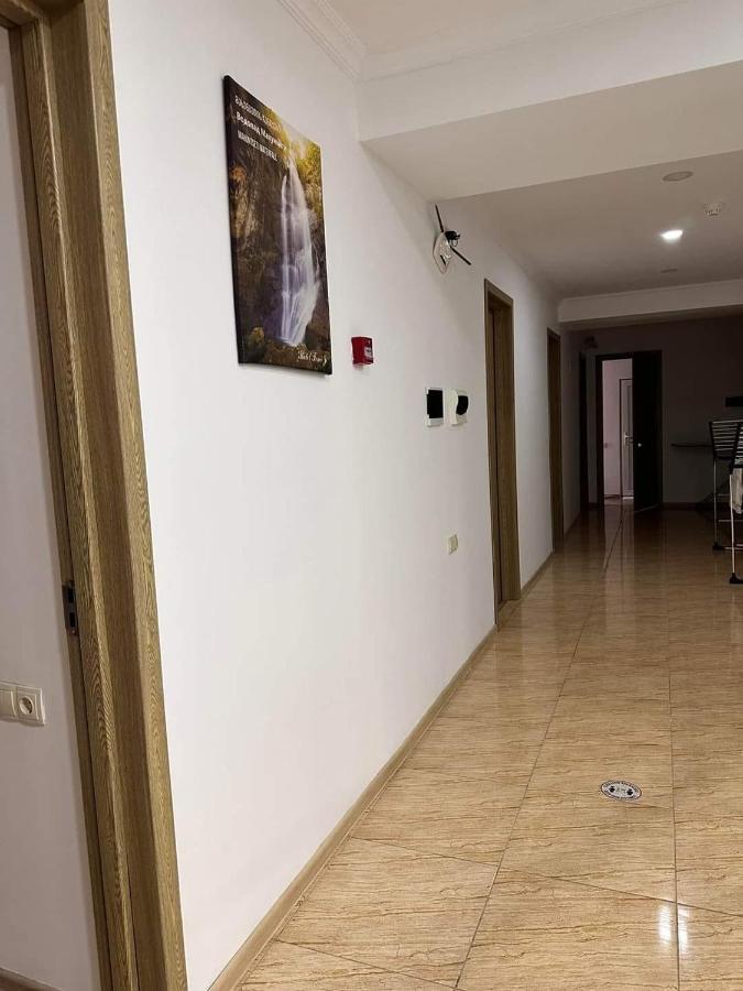 Femi Ji Otel Batum Dış mekan fotoğraf