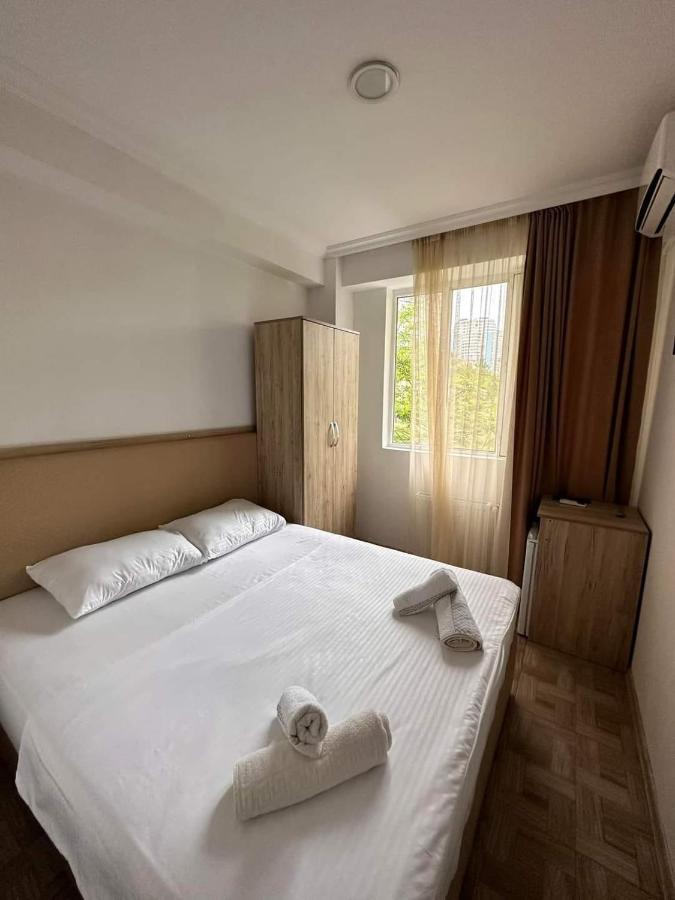 Femi Ji Otel Batum Dış mekan fotoğraf